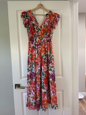 maggy london ella jersey maxi dress Maggy London | Dresses | Nwt Maggy London Ella Jersey Maxi Dress Size 6  Black Floral Print